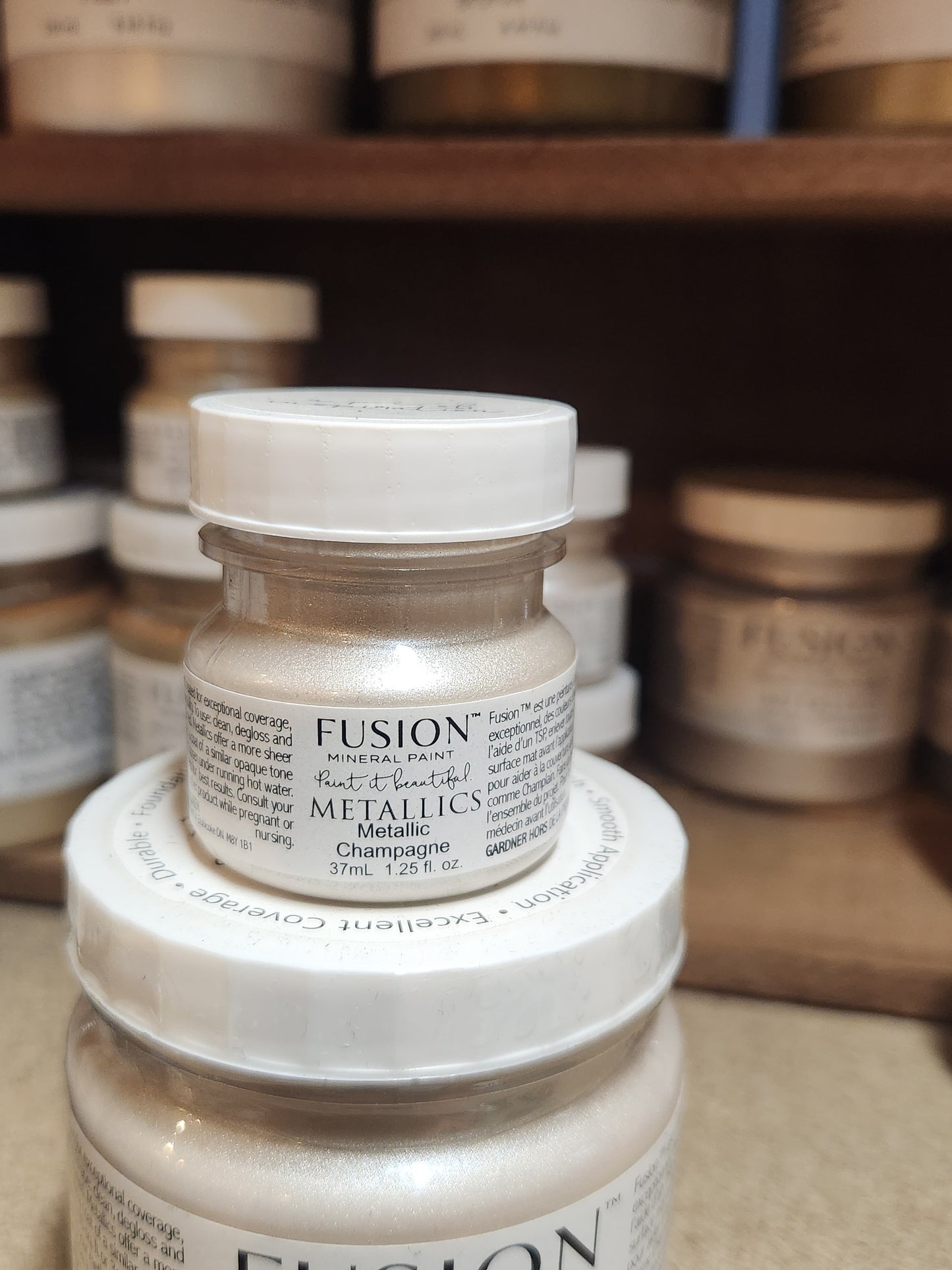 FUSION MINERAL PAINT- Metallics Champagne