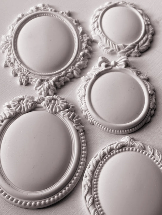 IOD Mould Vintage Brooches 6 x 10